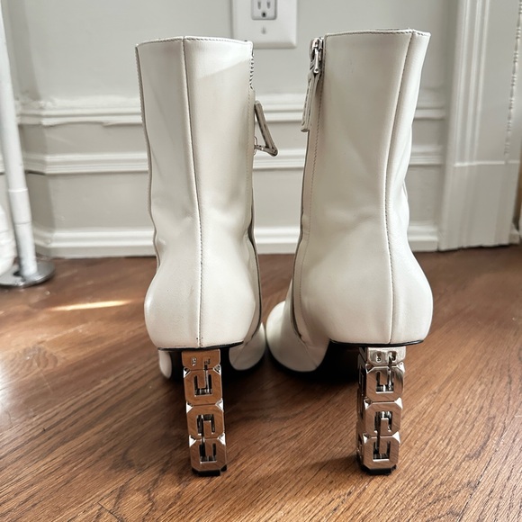 GIVENCHY G Cube Ankle Boot - Picture 11 of 12